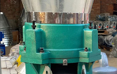 adjusting-nut adjusting nut