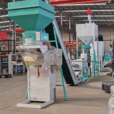 manure pellet making